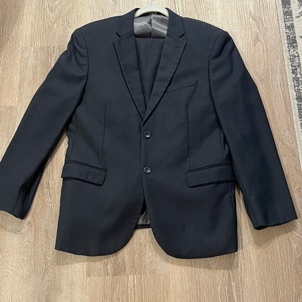 Caravelli men’s grey suit 40s 34w